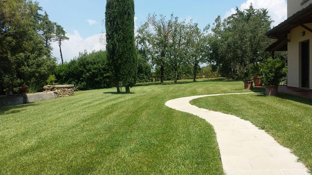 Agriturismo Le Vallette Биббона Экстерьер фото